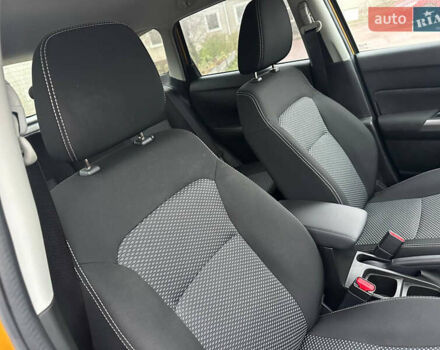 Желтый Сузуки Витара, объемом двигателя 1.37 л и пробегом 1 тыс. км за 19990 $, фото 30 на Automoto.ua