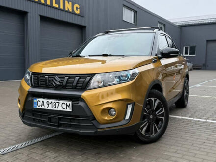 Жовтий Сузукі Вітара, об'ємом двигуна 1.4 л та пробігом 96 тис. км за 19000 $, фото 1 на Automoto.ua