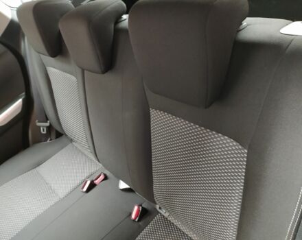 Серый Сузуки Витара, объемом двигателя 1.6 л и пробегом 89 тыс. км за 12000 $, фото 6 на Automoto.ua