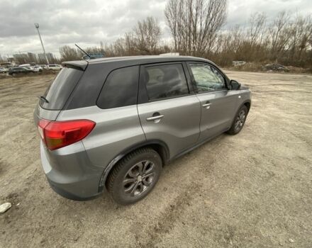 Серый Сузуки Витара, объемом двигателя 1.6 л и пробегом 174 тыс. км за 15000 $, фото 4 на Automoto.ua