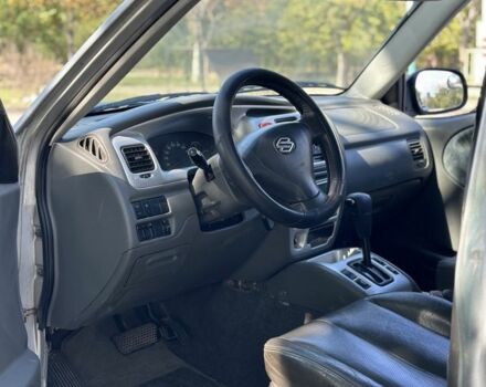 Серый Сузуки Витара, объемом двигателя 2 л и пробегом 190 тыс. км за 5500 $, фото 7 на Automoto.ua