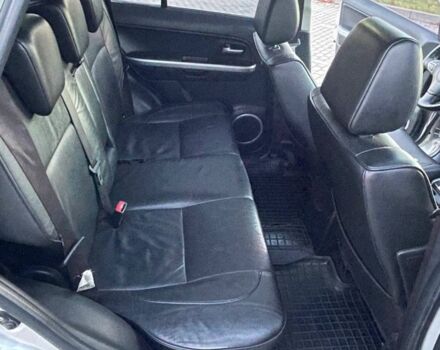 Серый Сузуки Витара, объемом двигателя 2 л и пробегом 230 тыс. км за 6350 $, фото 10 на Automoto.ua