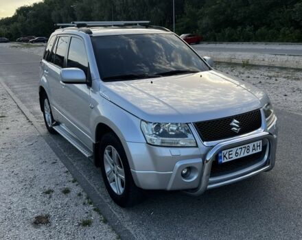 Сірий Сузукі Вітара, об'ємом двигуна 2 л та пробігом 181 тис. км за 8300 $, фото 1 на Automoto.ua