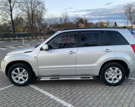 Серый Сузуки Витара, объемом двигателя 2 л и пробегом 230 тыс. км за 6350 $, фото 7 на Automoto.ua