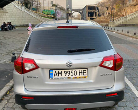 Серый Сузуки Витара, объемом двигателя 1.59 л и пробегом 147 тыс. км за 13500 $, фото 6 на Automoto.ua