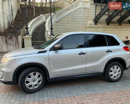 Серый Сузуки Витара, объемом двигателя 1.59 л и пробегом 147 тыс. км за 13500 $, фото 5 на Automoto.ua