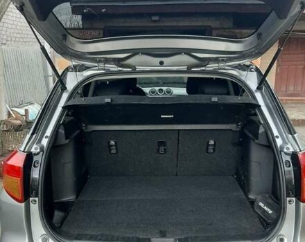 Сірий Сузукі Вітара, об'ємом двигуна 1.59 л та пробігом 124 тис. км за 13500 $, фото 6 на Automoto.ua