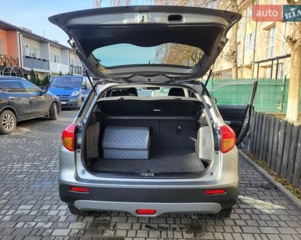 Сірий Сузукі Вітара, об'ємом двигуна 1.59 л та пробігом 103 тис. км за 13500 $, фото 2 на Automoto.ua