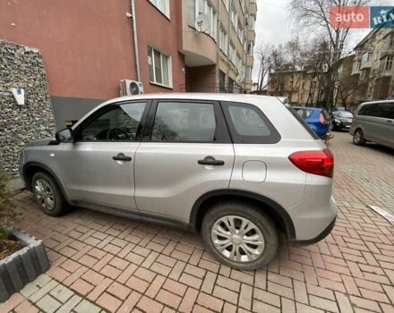 Серый Сузуки Витара, объемом двигателя 1.59 л и пробегом 44 тыс. км за 15000 $, фото 7 на Automoto.ua