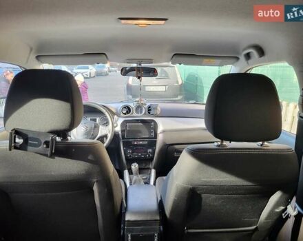 Сірий Сузукі Вітара, об'ємом двигуна 1.59 л та пробігом 103 тис. км за 13500 $, фото 18 на Automoto.ua