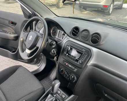 Серый Сузуки Витара, объемом двигателя 1.59 л и пробегом 86 тыс. км за 15400 $, фото 18 на Automoto.ua