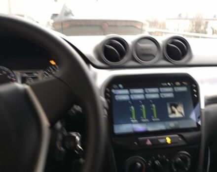 Сірий Сузукі Вітара, об'ємом двигуна 1.6 л та пробігом 240 тис. км за 11500 $, фото 6 на Automoto.ua