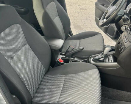 Серый Сузуки Витара, объемом двигателя 1.59 л и пробегом 86 тыс. км за 15400 $, фото 20 на Automoto.ua