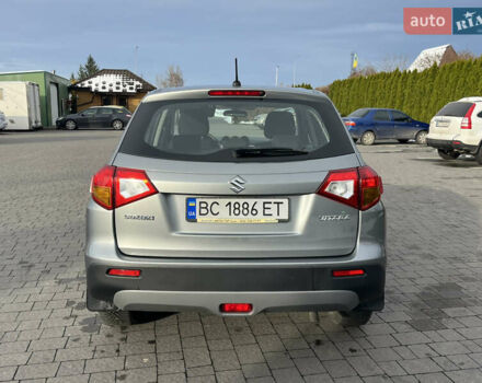 Серый Сузуки Витара, объемом двигателя 1.59 л и пробегом 86 тыс. км за 15400 $, фото 6 на Automoto.ua