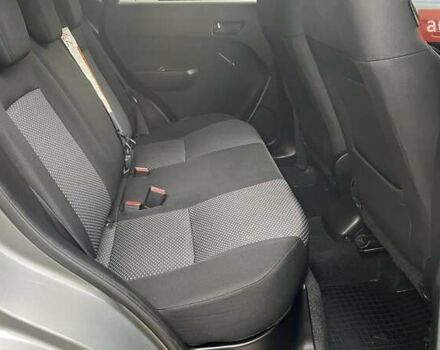 Серый Сузуки Витара, объемом двигателя 1.59 л и пробегом 143 тыс. км за 14308 $, фото 6 на Automoto.ua