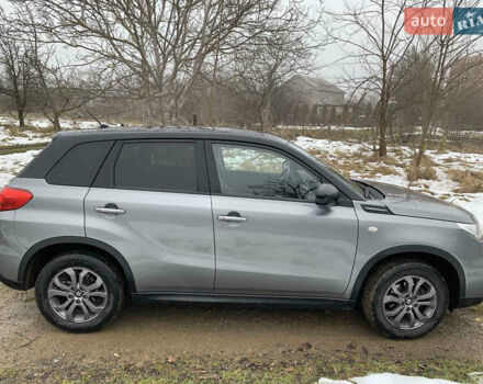 Сірий Сузукі Вітара, об'ємом двигуна 1.59 л та пробігом 117 тис. км за 15500 $, фото 3 на Automoto.ua