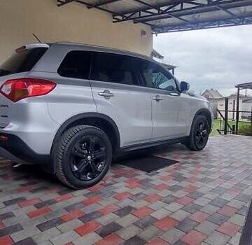 Серый Сузуки Витара, объемом двигателя 1.37 л и пробегом 90 тыс. км за 16100 $, фото 2 на Automoto.ua