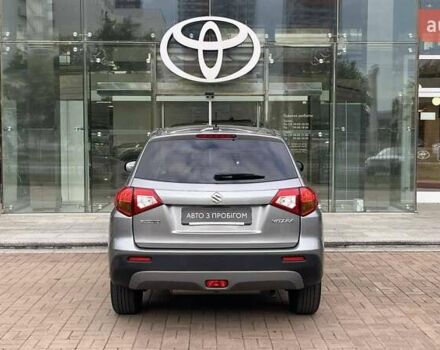 Серый Сузуки Витара, объемом двигателя 1.59 л и пробегом 143 тыс. км за 14308 $, фото 3 на Automoto.ua