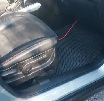 Серый Сузуки Витара, объемом двигателя 1.37 л и пробегом 90 тыс. км за 16100 $, фото 8 на Automoto.ua