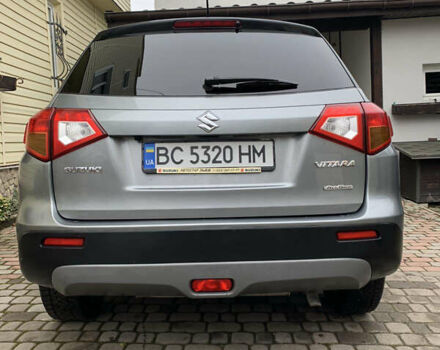 Сірий Сузукі Вітара, об'ємом двигуна 1.59 л та пробігом 117 тис. км за 15500 $, фото 1 на Automoto.ua