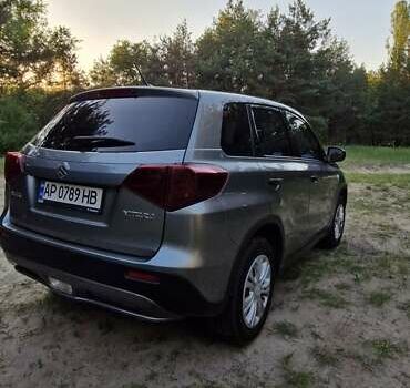 Серый Сузуки Витара, объемом двигателя 1 л и пробегом 150 тыс. км за 13000 $, фото 7 на Automoto.ua