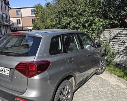 Серый Сузуки Витара, объемом двигателя 1 л и пробегом 73 тыс. км за 12500 $, фото 2 на Automoto.ua