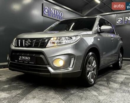 Серый Сузуки Витара, объемом двигателя 1 л и пробегом 58 тыс. км за 17900 $, фото 13 на Automoto.ua