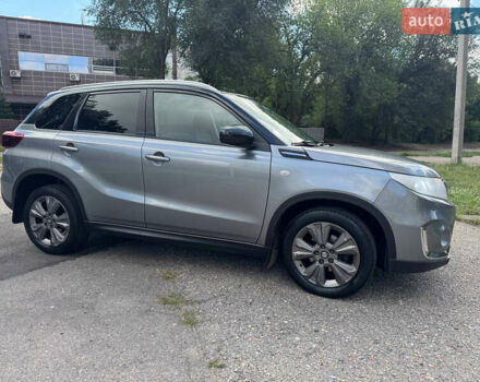 Серый Сузуки Витара, объемом двигателя 1 л и пробегом 88 тыс. км за 16100 $, фото 8 на Automoto.ua