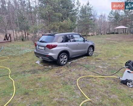 Сірий Сузукі Вітара, об'ємом двигуна 1 л та пробігом 88 тис. км за 17000 $, фото 1 на Automoto.ua