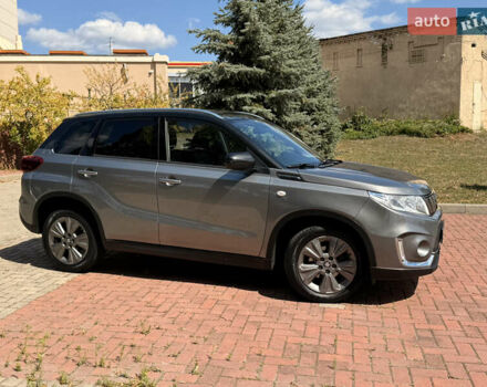 Серый Сузуки Витара, объемом двигателя 1 л и пробегом 92 тыс. км за 12700 $, фото 17 на Automoto.ua