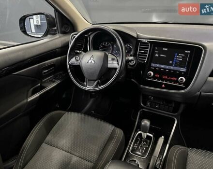 Серый Сузуки Витара, объемом двигателя 1 л и пробегом 58 тыс. км за 17900 $, фото 11 на Automoto.ua