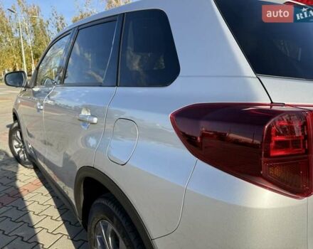 Серый Сузуки Витара, объемом двигателя 1.59 л и пробегом 39 тыс. км за 19900 $, фото 12 на Automoto.ua