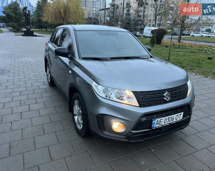 Сірий Сузукі Вітара, об'ємом двигуна 1.59 л та пробігом 11 тис. км за 19900 $, фото 18 на Automoto.ua
