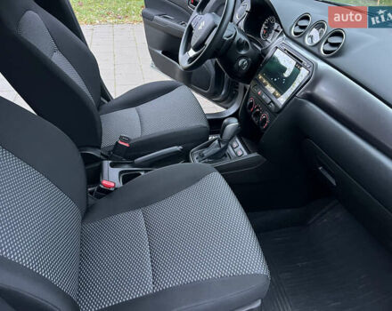 Серый Сузуки Витара, объемом двигателя 1.59 л и пробегом 11 тыс. км за 20400 $, фото 48 на Automoto.ua