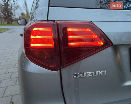 Серый Сузуки Витара, объемом двигателя 1.59 л и пробегом 11 тыс. км за 20400 $, фото 14 на Automoto.ua