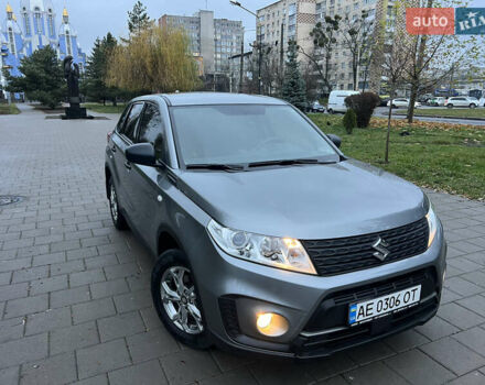 Сірий Сузукі Вітара, об'ємом двигуна 1.59 л та пробігом 11 тис. км за 19900 $, фото 8 на Automoto.ua
