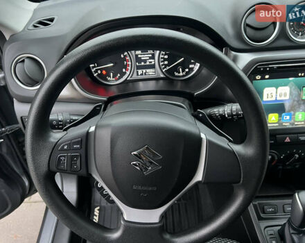 Серый Сузуки Витара, объемом двигателя 1.59 л и пробегом 11 тыс. км за 20400 $, фото 21 на Automoto.ua