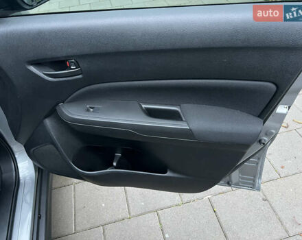 Серый Сузуки Витара, объемом двигателя 1.59 л и пробегом 11 тыс. км за 20400 $, фото 30 на Automoto.ua