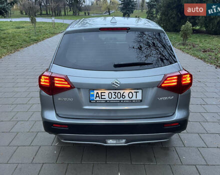 Серый Сузуки Витара, объемом двигателя 1.59 л и пробегом 11 тыс. км за 20400 $, фото 16 на Automoto.ua