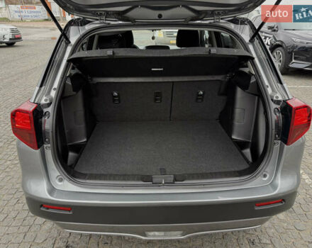 Сірий Сузукі Вітара, об'ємом двигуна 1.59 л та пробігом 35 тис. км за 19500 $, фото 28 на Automoto.ua