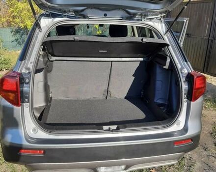 Сірий Сузукі Вітара, об'ємом двигуна 1.59 л та пробігом 35 тис. км за 19500 $, фото 23 на Automoto.ua