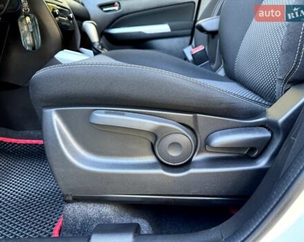 Серый Сузуки Витара, объемом двигателя 1.59 л и пробегом 39 тыс. км за 19900 $, фото 40 на Automoto.ua