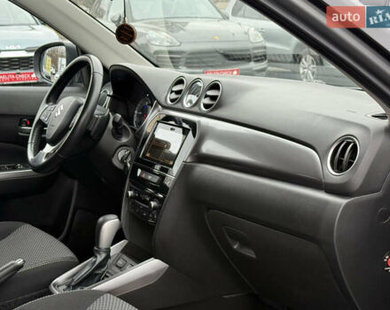 Сірий Сузукі Вітара, об'ємом двигуна 1.59 л та пробігом 35 тис. км за 19500 $, фото 19 на Automoto.ua