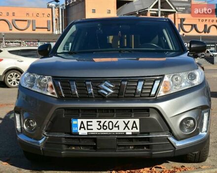 Сірий Сузукі Вітара, об'ємом двигуна 1.59 л та пробігом 35 тис. км за 19500 $, фото 5 на Automoto.ua