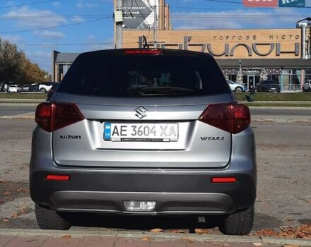Сірий Сузукі Вітара, об'ємом двигуна 1.59 л та пробігом 35 тис. км за 19500 $, фото 4 на Automoto.ua