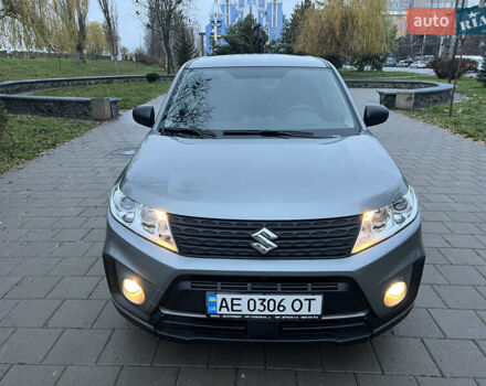 Сірий Сузукі Вітара, об'ємом двигуна 1.59 л та пробігом 11 тис. км за 19900 $, фото 17 на Automoto.ua