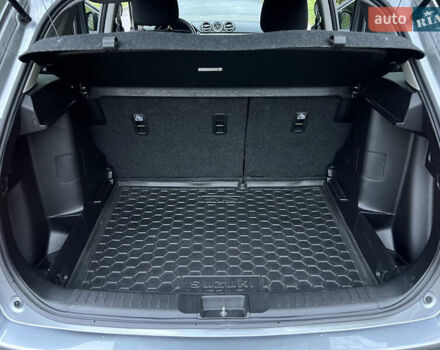 Сірий Сузукі Вітара, об'ємом двигуна 1.59 л та пробігом 11 тис. км за 19900 $, фото 48 на Automoto.ua