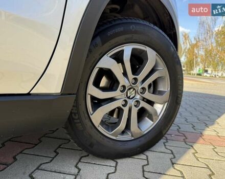 Серый Сузуки Витара, объемом двигателя 1.59 л и пробегом 39 тыс. км за 19900 $, фото 21 на Automoto.ua