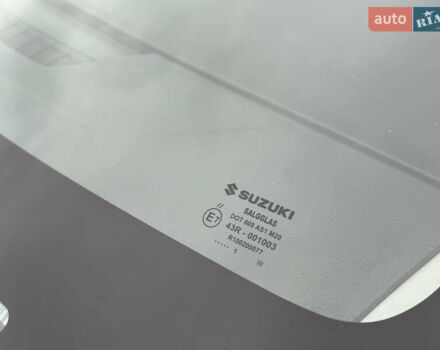 Сірий Сузукі Вітара, об'ємом двигуна 1.59 л та пробігом 35 тис. км за 19500 $, фото 34 на Automoto.ua