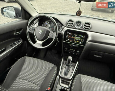 Сірий Сузукі Вітара, об'ємом двигуна 1.59 л та пробігом 35 тис. км за 19500 $, фото 13 на Automoto.ua